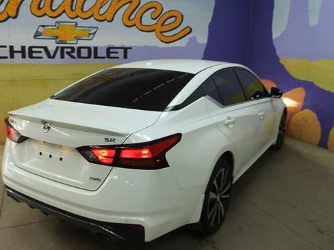 Used 2021 Nissan Altima 2.5 SR AWD/4WD image 8