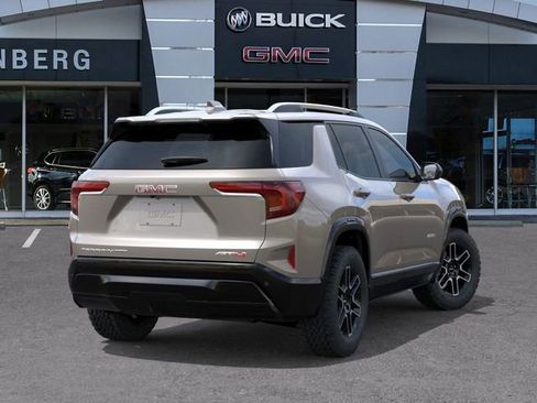 Used 2026 GMC Terrain AT4 w/ Convenience Package III AWD/4WD image 4