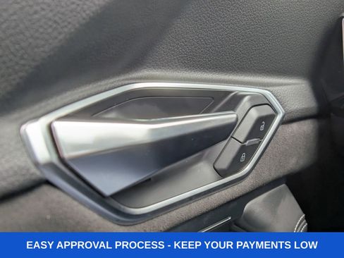 Used 2019 Audi e-tron Prestige w/ Prestige Package AWD/4WD image 41