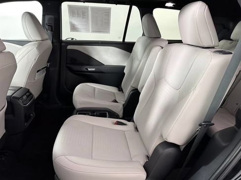 Used 2024 Lexus TX 350 AWD w/ Captains Chair Package image 19