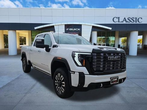 Used 2025 GMC Sierra 2500 Denali Ultimate AWD/4WD image 1