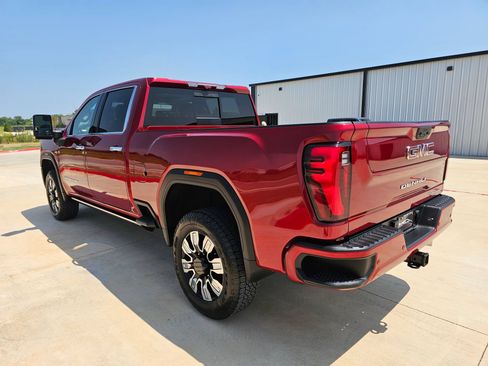 Used 2024 GMC Sierra 2500 Denali w/ Denali Reserve Package AWD/4WD image 19