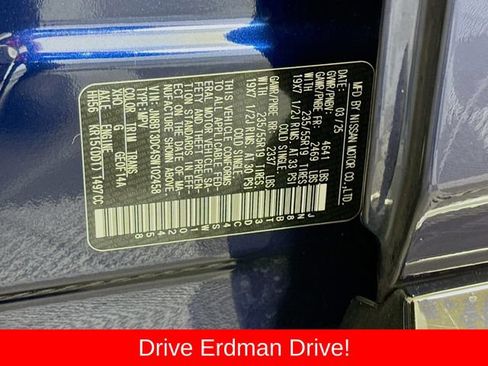 Used 2025 Nissan Rogue Platinum w/ Platinum Premium Package FWD image 32