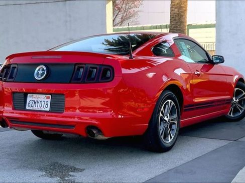 Used 2014 Ford Mustang Premium w/ Comfort Package image 13