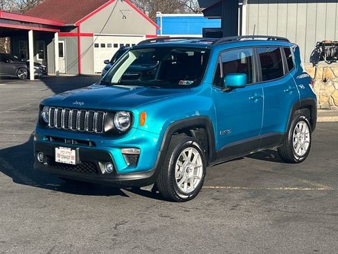 Used 2021 Jeep Renegade Latitude w/ Convenience Group image 2