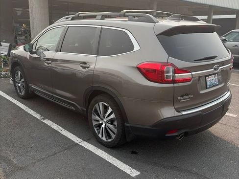 Used 2022 Subaru Ascent Limited w/ Technology Package AWD/4WD image 7