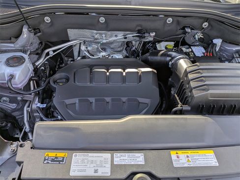 New 2026 Volkswagen Atlas Cross Sport SEL Premium R-Line image 38