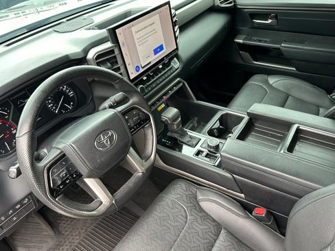 Used 2022 Toyota Tundra Limited image 10
