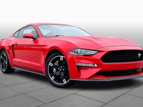 Used 2020 Ford Mustang GT Premium w/ Equipment Group 401A image 2
