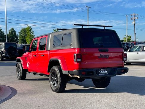 Used 2021 Jeep Gladiator Sport AWD/4WD image 5
