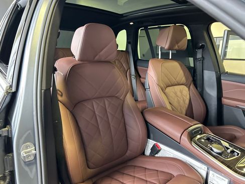 Used 2026 BMW X5 xDrive40i w/ Climate Comfort Package AWD/4WD image 35