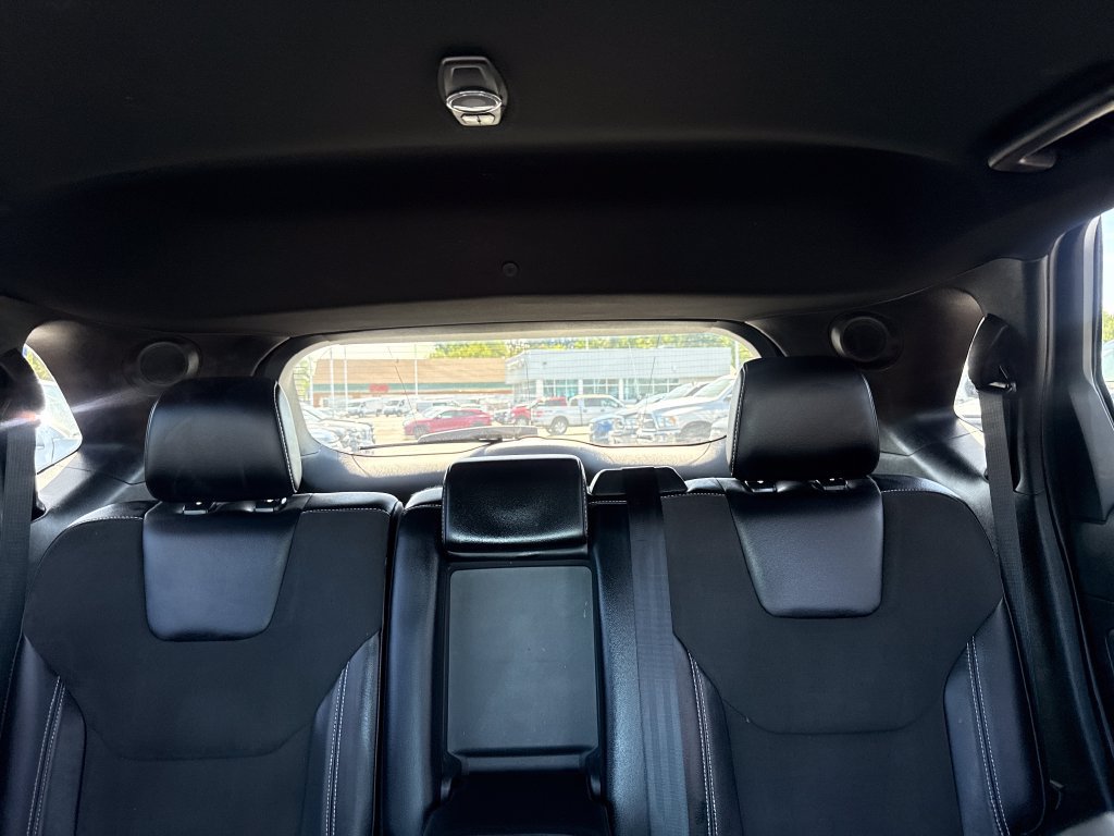 Used 2020 Ford Edge ST w/ Cold Weather Package AWD/4WD image 45