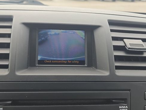 Used 2012 Toyota Highlander SE w/ Tow Pkg image 22