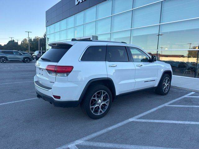 Used 2019 Jeep Grand Cherokee Limited w/ Luxury Group II AWD/4WD image 5