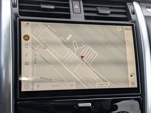 New 2026 Land Rover Discovery Limited Edition AWD/4WD image 14