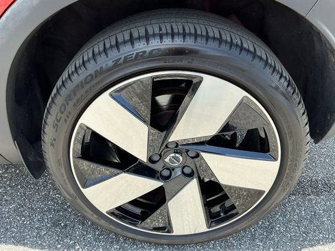 Used 2023 Volvo C40 P8 Recharge Ultimate w/ Protection Package Premier AWD/4WD image 30