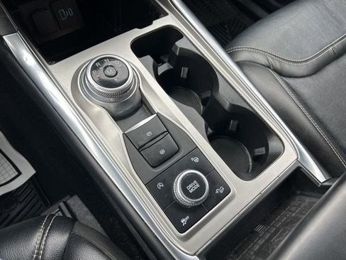 Used 2020 Ford Explorer ST w/ ST Street Pack image 33