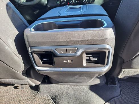 Used 2022 Chevrolet Silverado 1500 High Country image 22