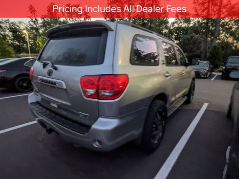 Used 2012 Toyota Sequoia SR5 RWD image 7