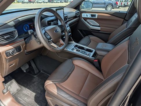 Certified 2024 Ford Explorer King Ranch w/ Technology Package AWD/4WD image 25