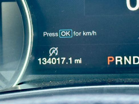 Used 2018 Ford F150 Lariat w/ Equipment Group 502A Luxury AWD/4WD image 12