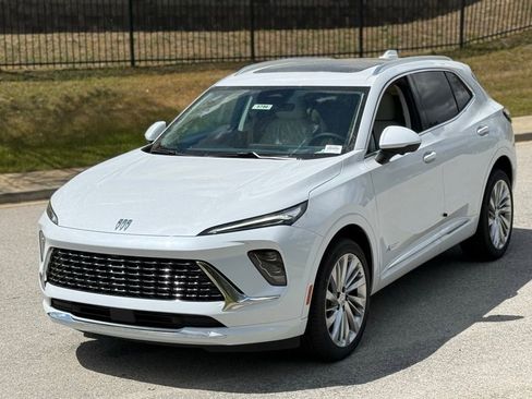 New 2026 Buick Envision Avenir image 9