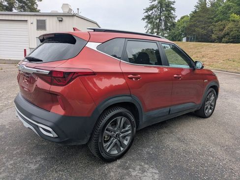 Used 2023 Kia Seltos S AWD/4WD image 4