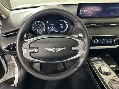 Used 2025 Genesis GV70 2.5T image 14
