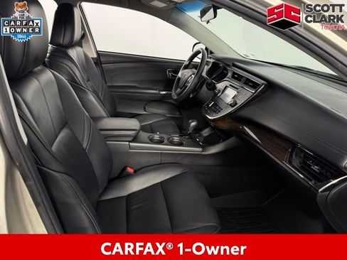 Used 2015 Toyota Avalon XLE image 14