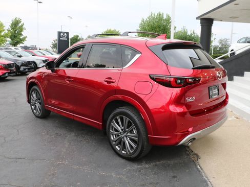 Certified 2025 MAZDA CX-5 Signature AWD/4WD image 3