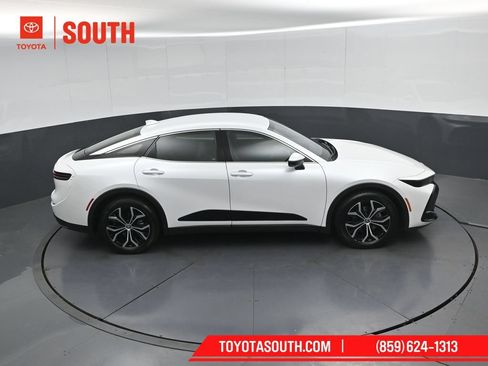 Used 2024 Toyota Crown AWD/4WD image 48
