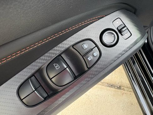 Used 2022 Nissan Altima 2.5 SR FWD image 12