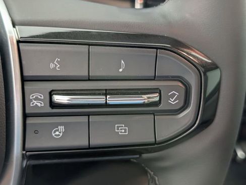 Certified 2024 Chevrolet Colorado ZR2 w/ ZR2 Convenience Package III image 17