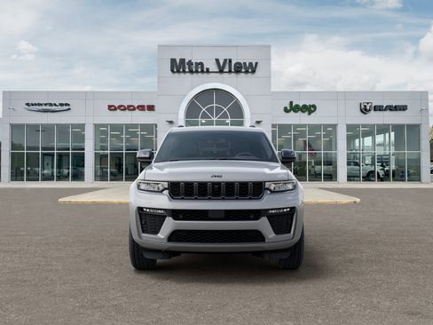 New 2026 Jeep Grand Cherokee Limited AWD/4WD image 6
