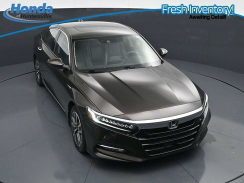 Used 2018 Honda Accord Touring image 28