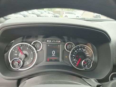 New 2026 RAM 2500 Tradesman AWD/4WD image 22