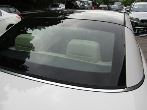Used 2013 Volkswagen Eos Komfort FWD image 13