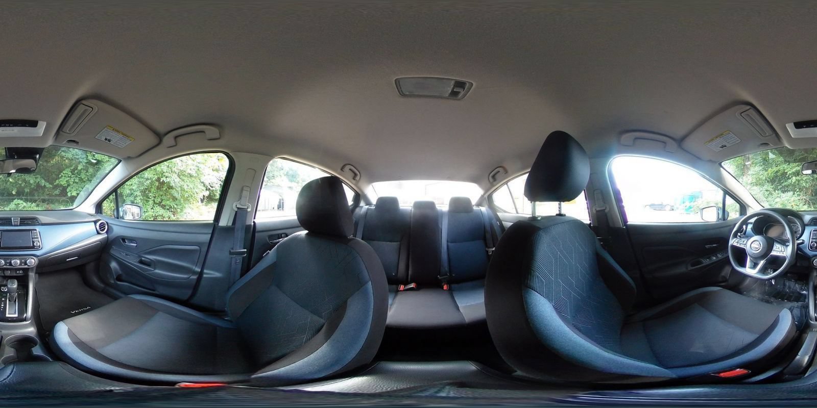 Used 2025 Nissan Versa SV FWD image 43