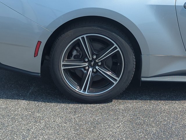 Used 2024 Ford Mustang Premium RWD image 30