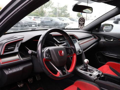 Used 2019 Honda Civic Type R image 10