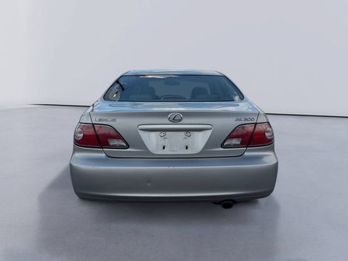Used 2003 Lexus ES 330 FWD image 4