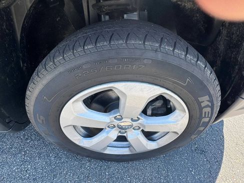 Used 2019 Jeep Compass Latitude w/ Cold Weather Group AWD/4WD image 40