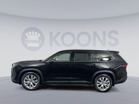 Used 2026 Toyota Grand Highlander AWD image 7