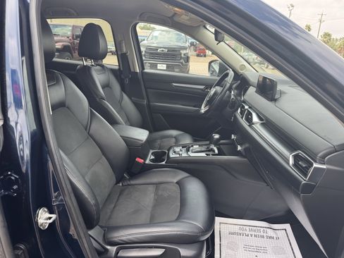 Used 2021 MAZDA CX-5 Touring FWD image 35