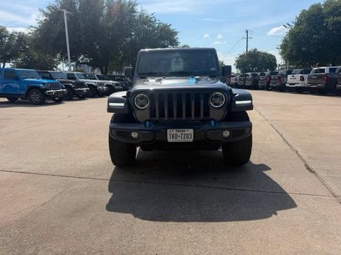 Used 2023 Jeep Wrangler Unlimited Rubicon 4xe w/ Cold Weather Group AWD/4WD image 2