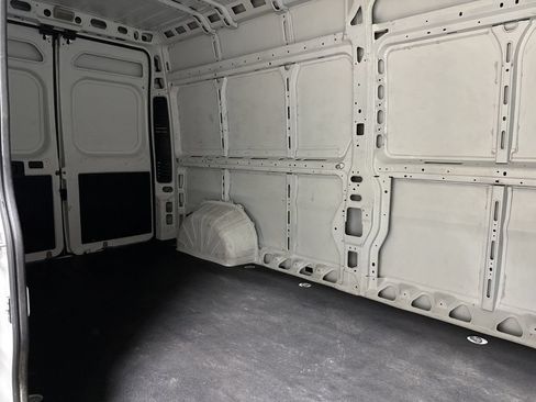 Used 2023 RAM ProMaster 2500 FWD image 22