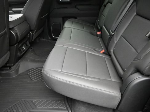 New 2025 Chevrolet Silverado 1500 LT image 11