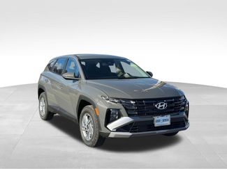 New 2026 Hyundai Tucson SE video 1