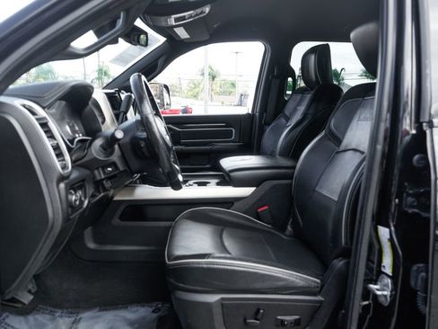 Used 2019 RAM 2500 Laramie w/ Night Edition AWD/4WD image 17