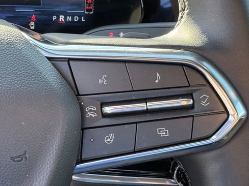 Used 2026 Chevrolet Equinox LT image 19